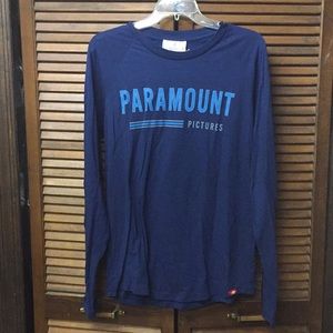 🎥 Paramount Pictures women’s long sleeve top
